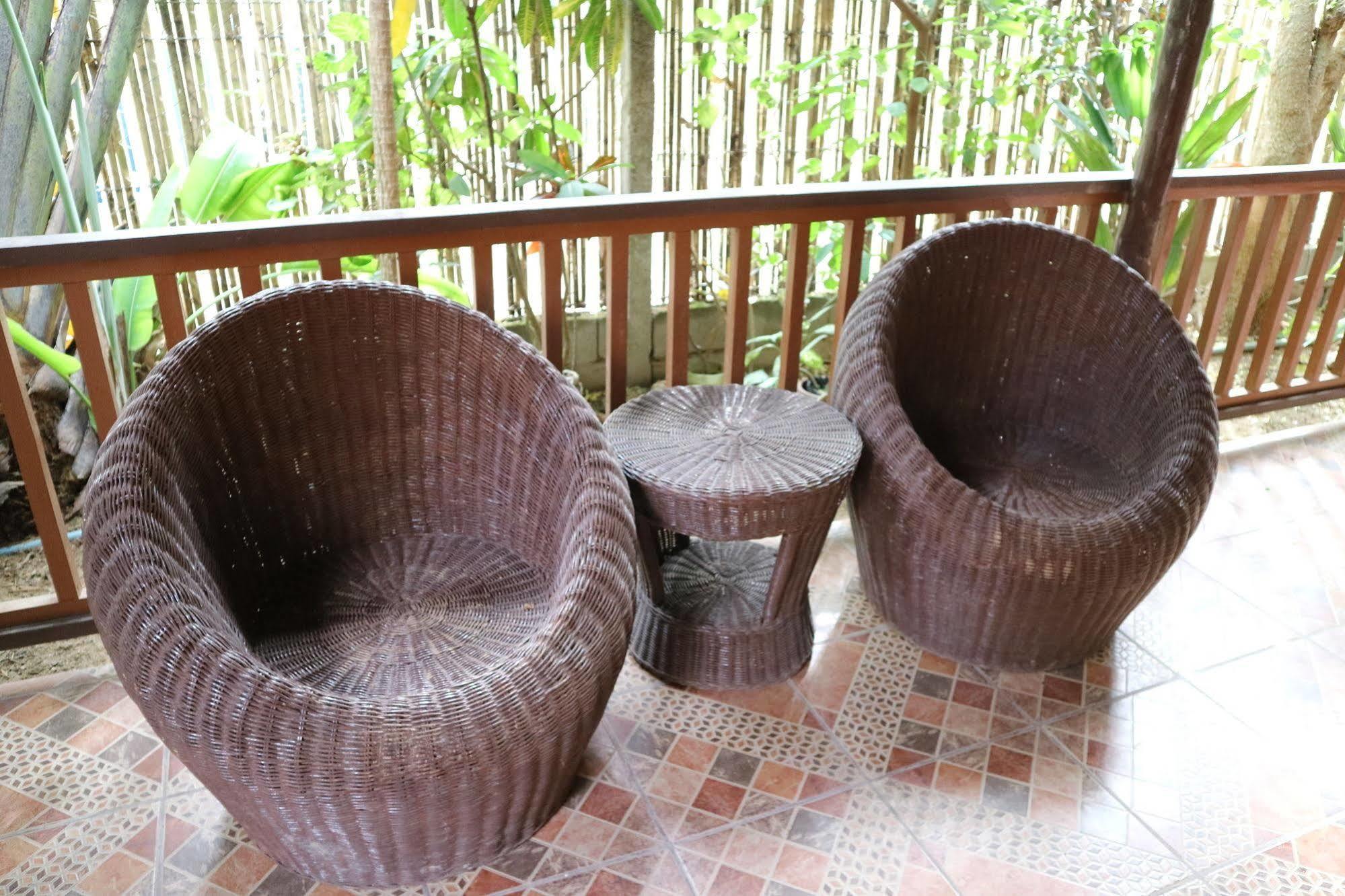 Antonio Village Pension And Cafe 엘니도 외부 사진
