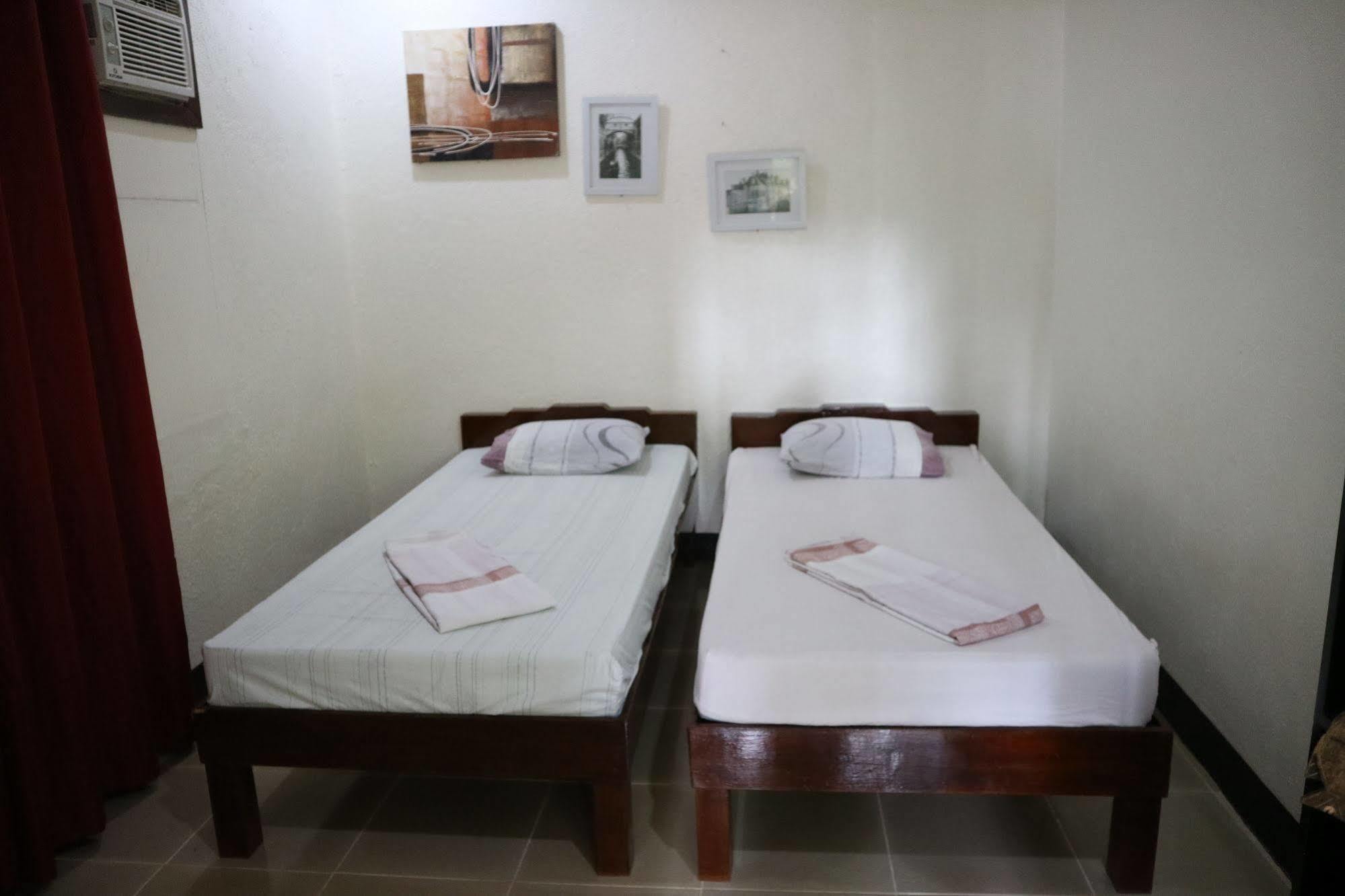 Antonio Village Pension And Cafe 엘니도 외부 사진