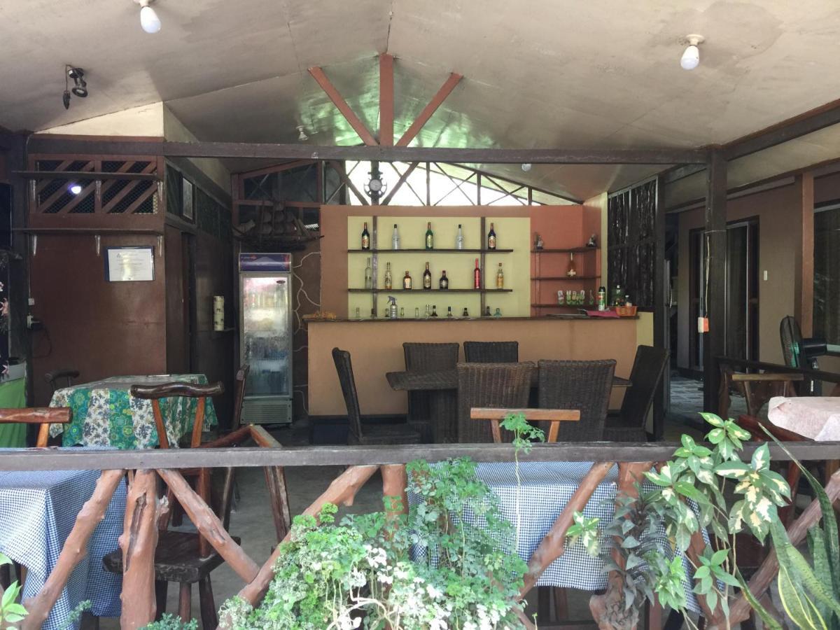 Antonio Village Pension And Cafe 엘니도 외부 사진
